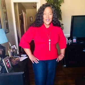 Meet your Posher, Layla